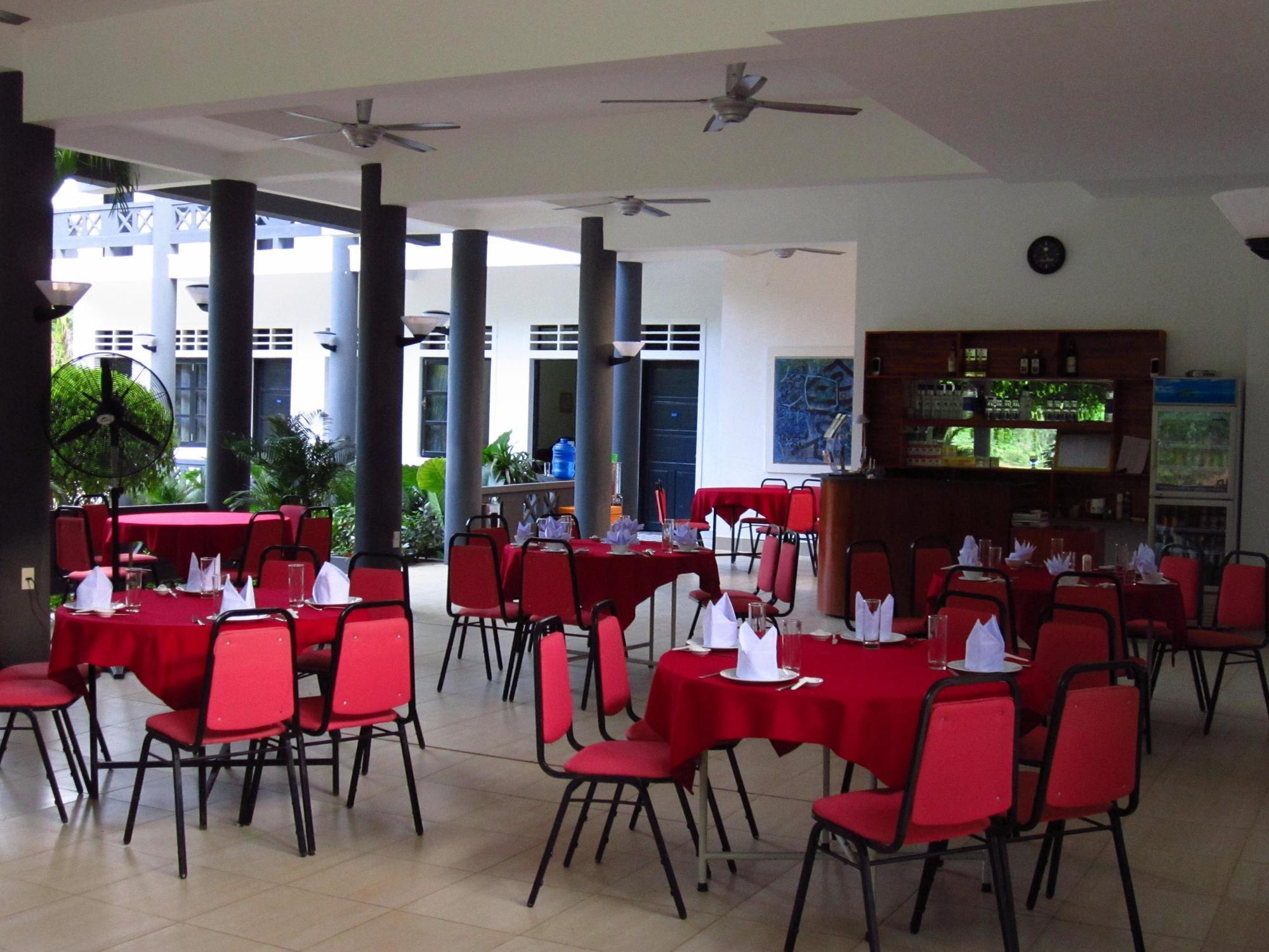 Sai Gon Phong Nha Hotel Dong Hoi Exterior foto